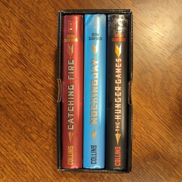 Hunger Games Hardcover Book Set - Picture 2 of 2